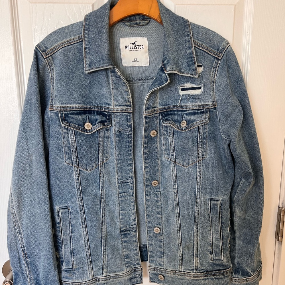 Hollister oversized distressed jean jacket